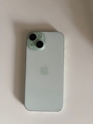 iPhone 15 256GB