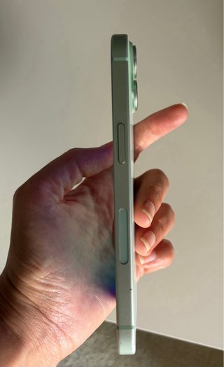 iPhone 15 256GB