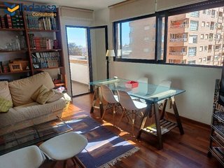 Piso en venta en Ciutat Jardí en Valencia