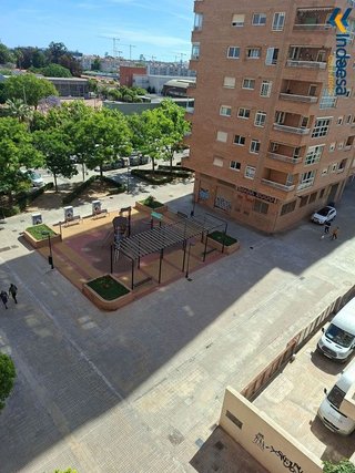 Piso en venta en Ciutat Jardí en Valencia