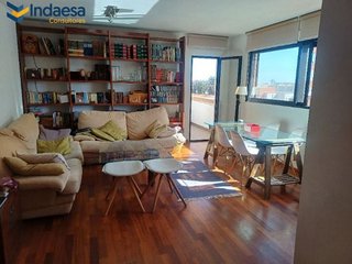 Piso en venta en Ciutat Jardí en Valencia