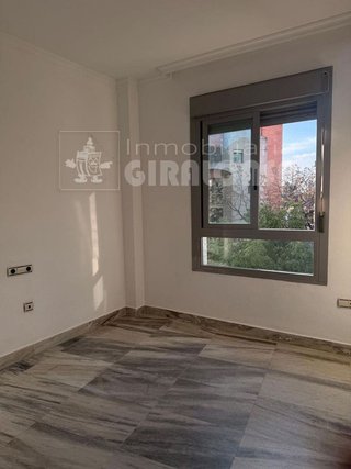 Piso en venta en Huerta del Pilar en Sevilla