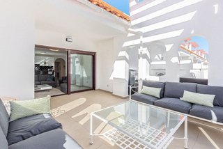 Piso en venta en Nueva Andalucía centro en Marbella
