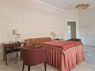 Piso en alquiler en Sector Sur  - La Palmera - Reina Mercedes en Sevilla