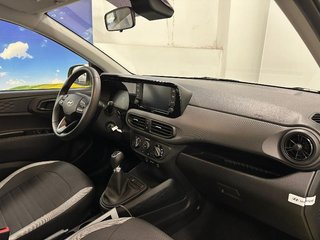 Hyundai i10 2025
