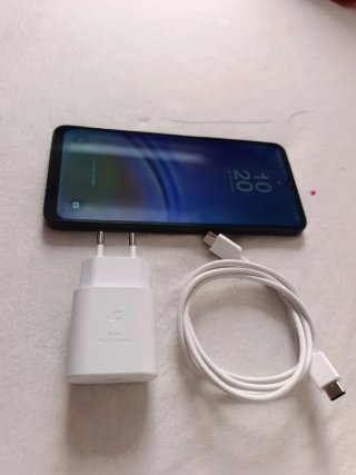 Samsung Galaxy A05 64GB + Cargador Completo