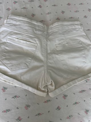 Pantalón corto Bershka blanco Talla S