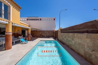 Chalet en venta en Huércal de Almería