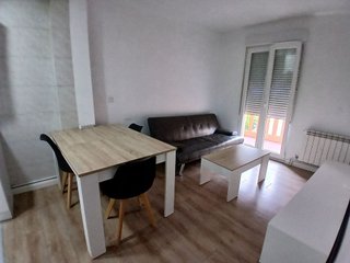 Piso en alquiler en Hospital - G3 - G2 en Burgos