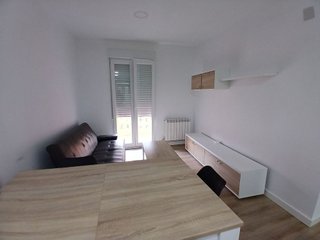 Piso en alquiler en Hospital - G3 - G2 en Burgos