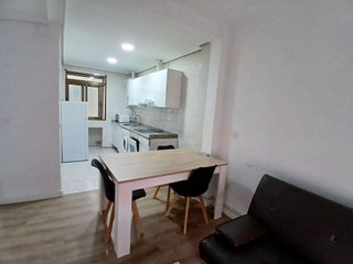 Piso en alquiler en Hospital - G3 - G2 en Burgos
