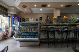 Local comercial en venta en Barrio de Zaidín en Granada