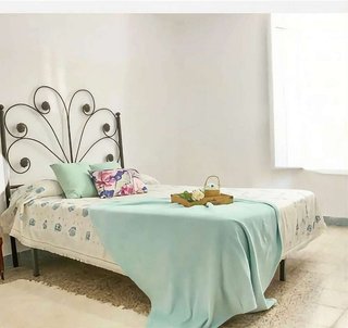 Casa adosada en venta en Jimena de la Frontera