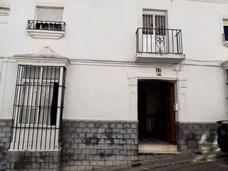 Casa adosada en venta en Jimena de la Frontera