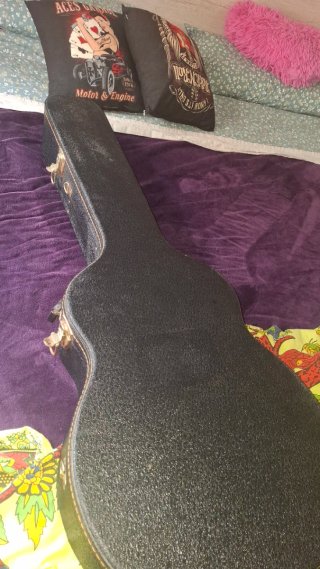 Estuche Rígido Guitarra Acústica Negro