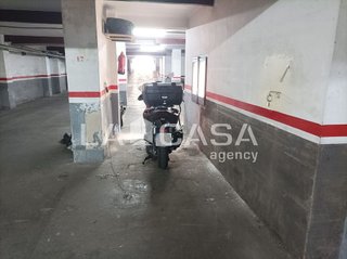Garaje en venta en Riu en Santa Coloma de Gramanet