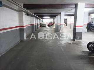 Garaje en venta en Riu en Santa Coloma de Gramanet
