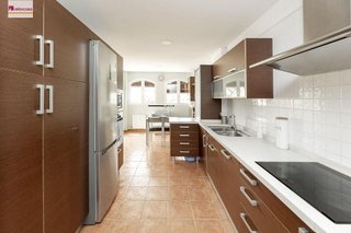 Casa adosada en venta en Crta. De la Sierra en Granada