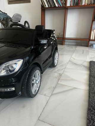Coche Eléctrico Infantil Mercedes ML350