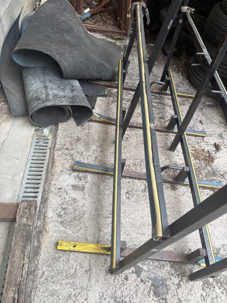 Caballete para cristalería
