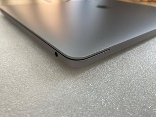 MacBook Pro 13" M1 2020 8/256GB Batteria 85%