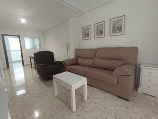 Piso en alquiler en Huerta de la Reina - Trassierra en Córdoba