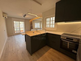 Ático en venta en Vilapicina i la Torre Llobeta en Barcelona