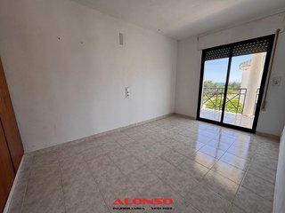 Casa pareada en venta en Cala del Puntal  en Vinaròs