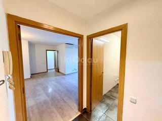 Piso en venta en Santa Clara-Caputxins-Hospital en Vic