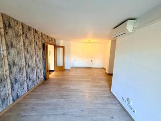 Piso en venta en Santa Clara-Caputxins-Hospital en Vic