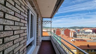 Piso en venta en Tanos en Torrelavega