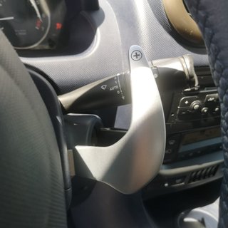 Peugeot 1007 1.4VTI AUTOMÁTICO Gasolina