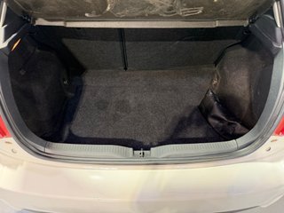 Toyota Auris 90D Active