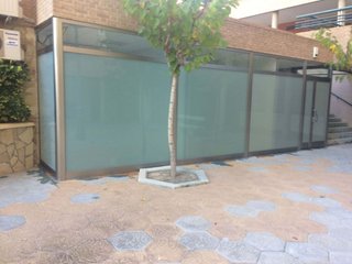 Local comercial en venta en Playa de Poniente en Benidorm