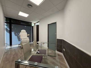 Local comercial en venta en Playa de Poniente en Benidorm
