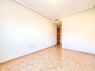 Piso en venta en Garbinet en Alicante