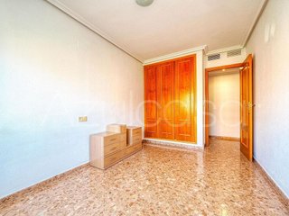 Piso en venta en Garbinet en Alicante