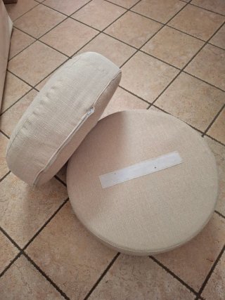 Pouff arredo tessuto beige