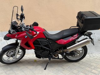 BMW F 650 GS Adventure Roja