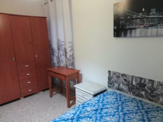 Alquilo Habitación