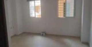 Local comercial en venta en Linares