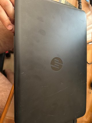 Portátil HP Pavilion 15-ac011ns