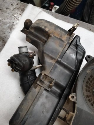 Carburador, filtro y tapa ventilación Vespa LX 50