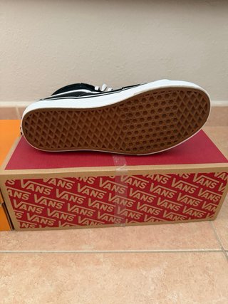Nike y Vans Zapatillas Altas