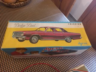 Coche Fricción Dodge Dart Jyesa