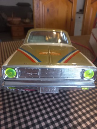 Coche Fricción Dodge Dart Jyesa