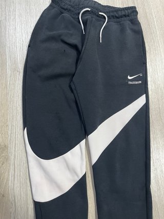 Pantalón Nike Negro y Blanco