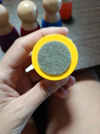 Figuras de madera para jugar