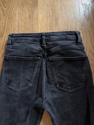 Zara Jeans Negros Acampanados