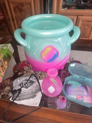 Caldero Mágico Magic Mixies